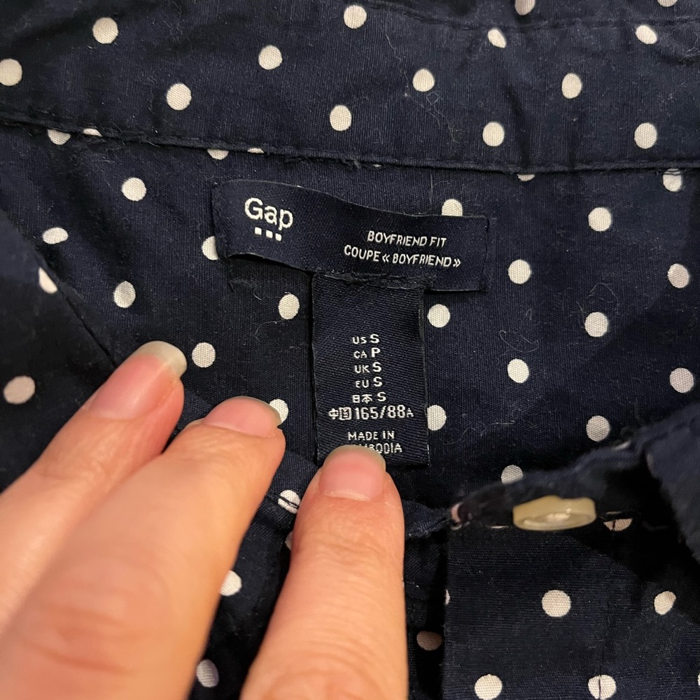 Button Up Top - image 5